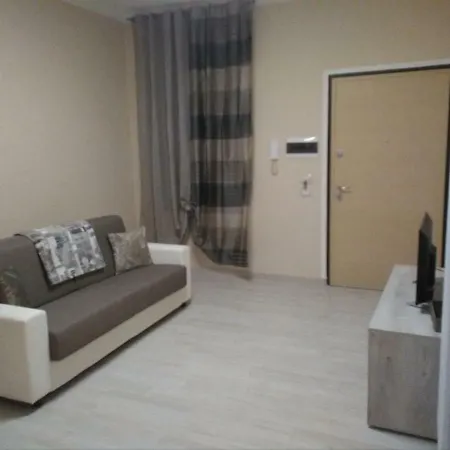 A Casa Da Raffael 10 *